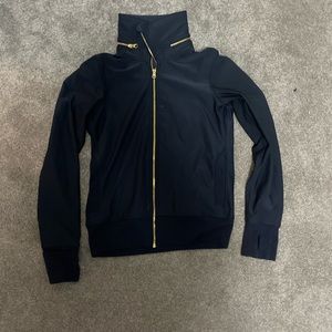 black lulu lemon zip up jacket